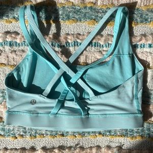 Lululemon sports bra
